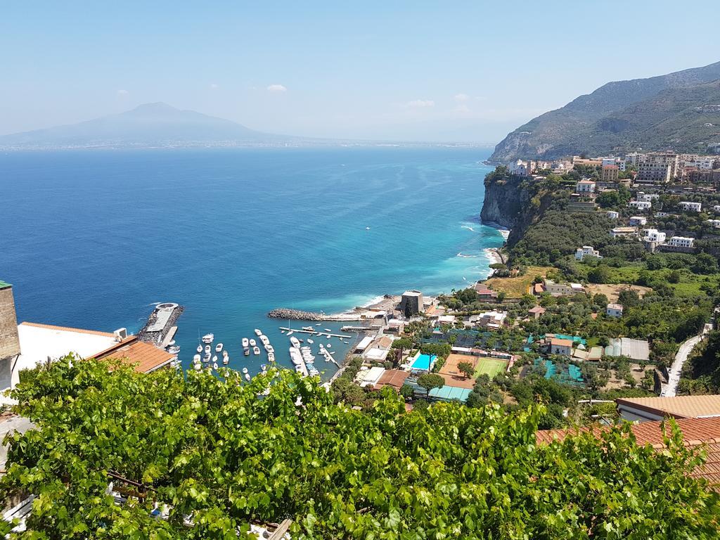 비코에쿠엔세 Dimora Del Conte Sorrento Coast Seaview 아파트 외부 사진